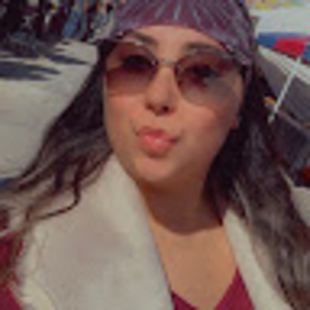 Meet your Posher, Rocio